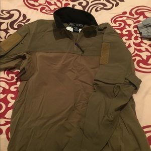 Arc’teryx LEAF Sphinx Half Shell